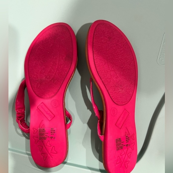 Girls kids AE American Eagle pink sandals 6 NEW NWT fits women’s 8 - Picture 2 of 5